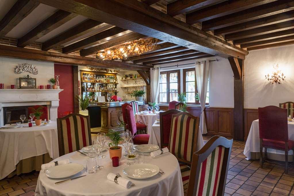 L'Oree Des Chenes, The Originals Relais La Ferté-Saint-Aubin Restaurant billede